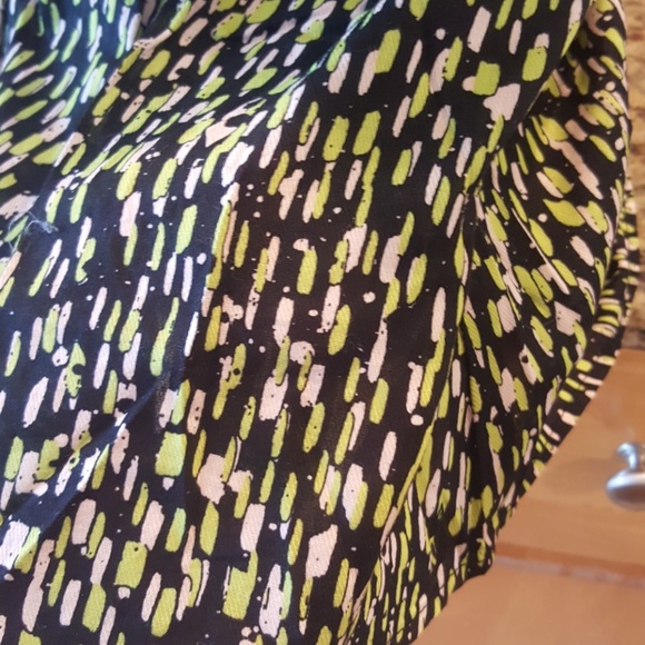 Volcom peplum sleeveless adorable top - Picture 3 of 4